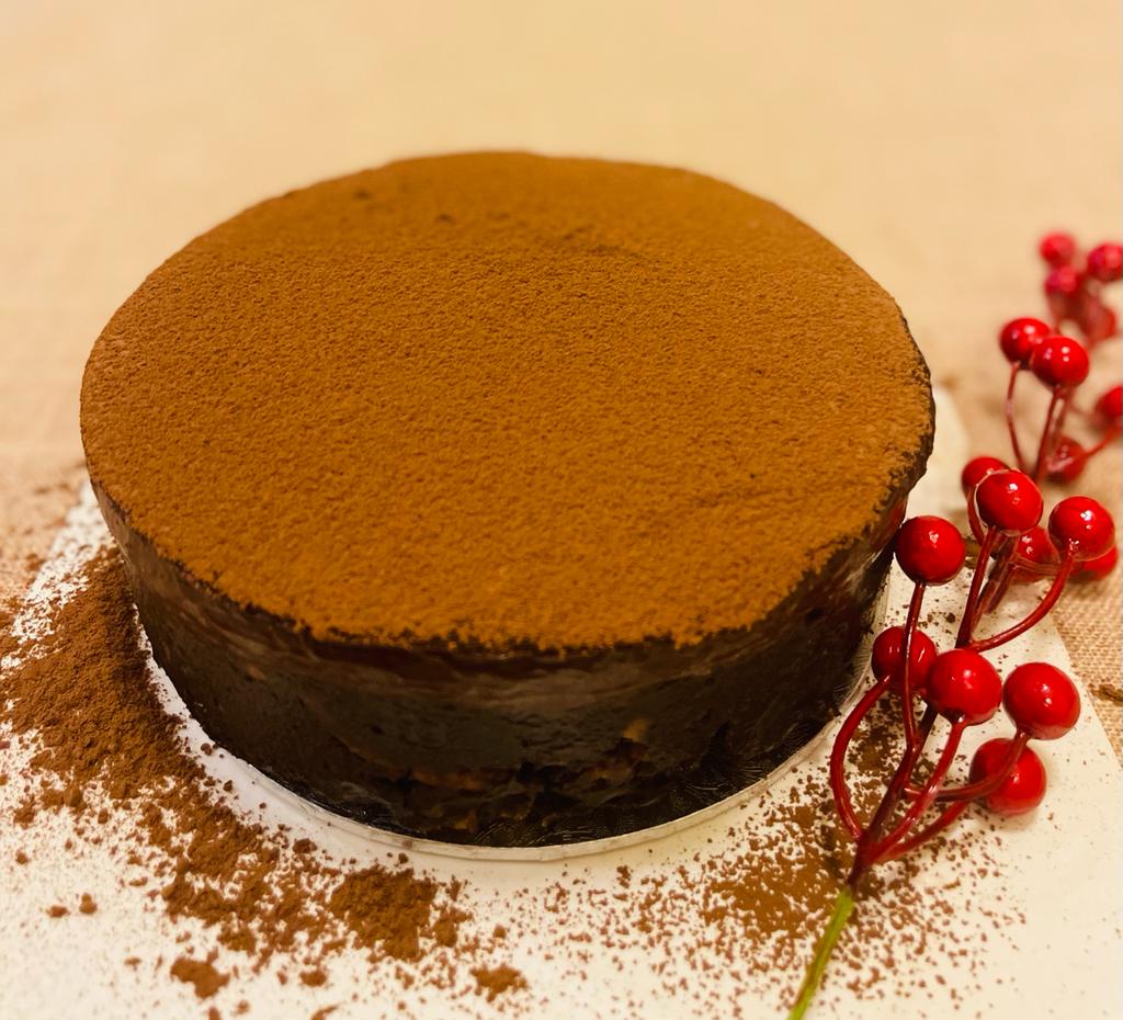 Buy/Send Choco Walnut Cake Half kg Online- Winni | Winni.in